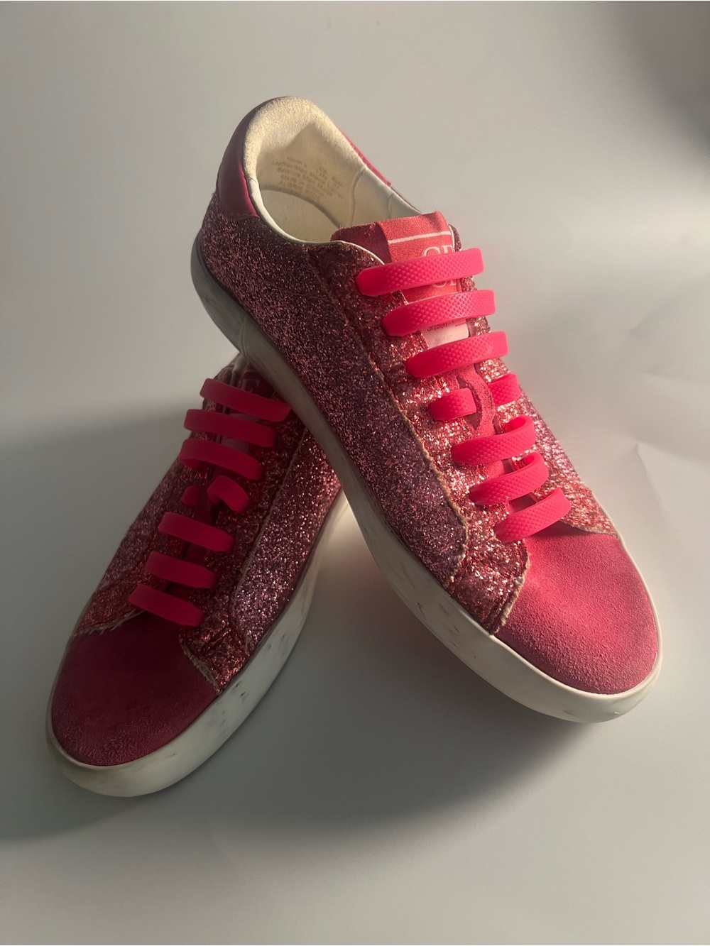 Kid’s Sam Edelman Glitter Pink Low-Top Sneakers Size 13
